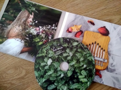 Žena země Petra Adámková cd