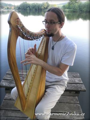Háčková harfa Tomáš Jarošek