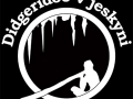 Logo didgeridoo v jeskyni